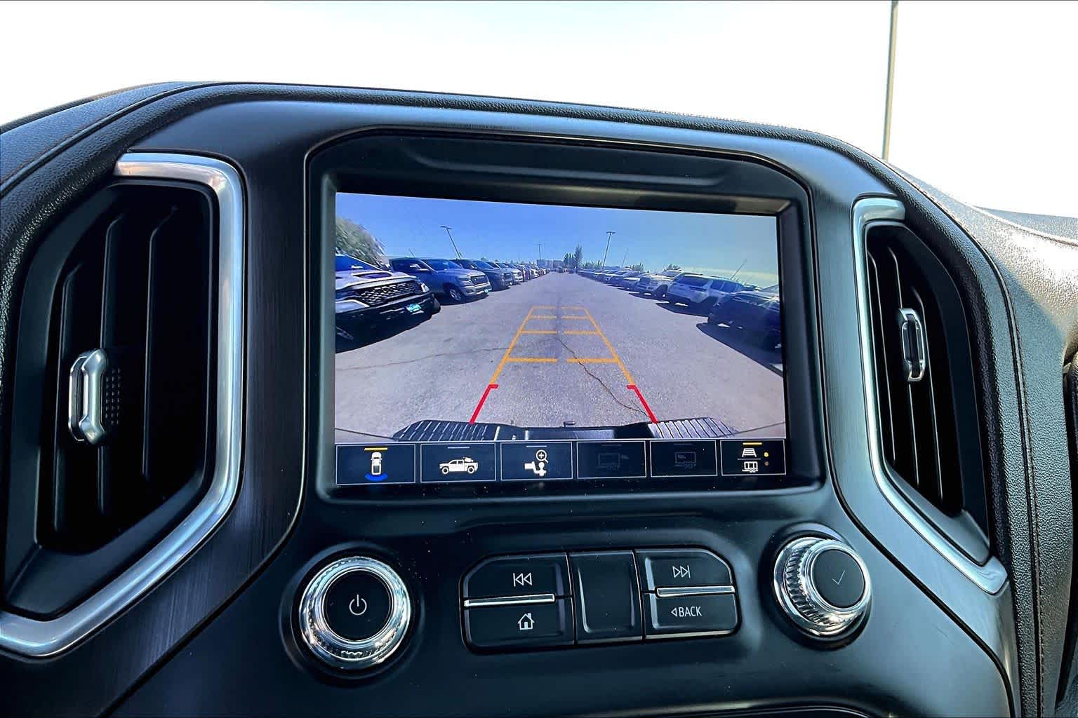 Thumbnail: 2022 GMC Sierra 2500 - 24