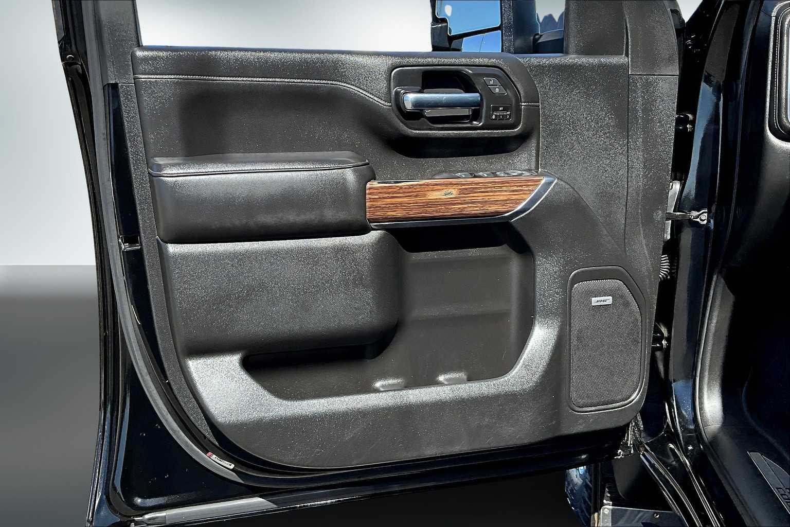 Thumbnail: 2020 Chevrolet Silverado 3500 - 27