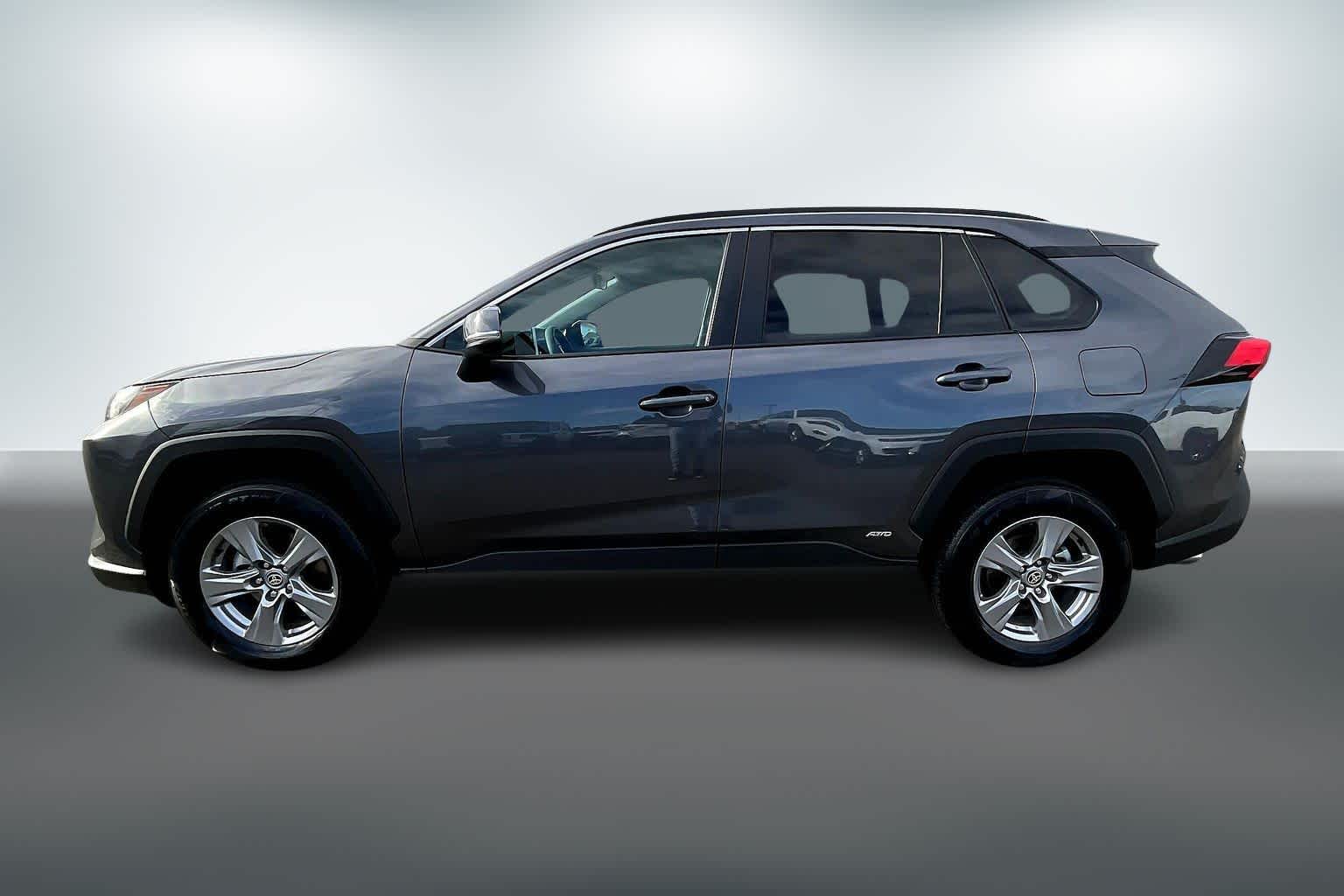 Thumbnail: 2024 Toyota RAV4 - 3