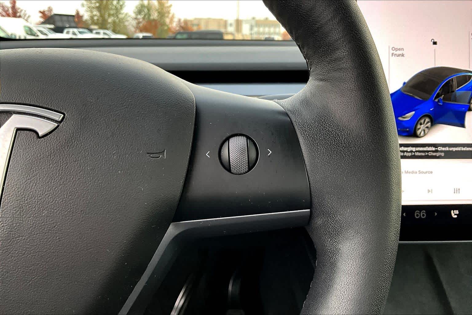 Thumbnail: 2021 Tesla Model Y - 23