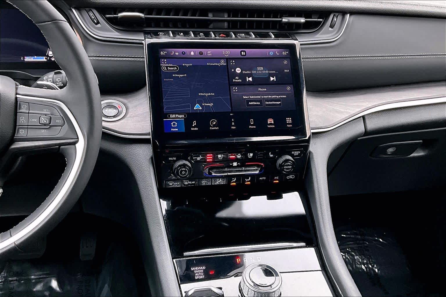 Thumbnail: 2024 Jeep Grand Cherokee L - 15