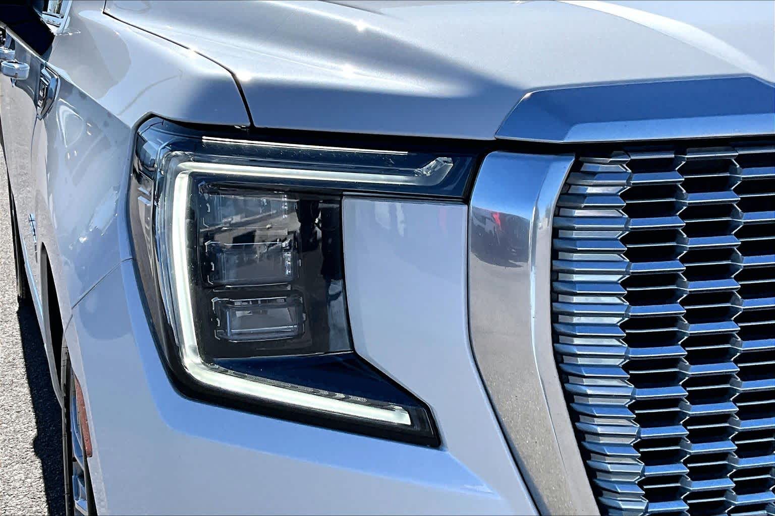 Thumbnail: 2021 GMC Yukon - 31