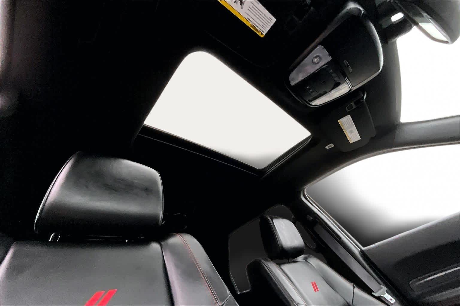 Thumbnail: 2025 Dodge Durango - 32