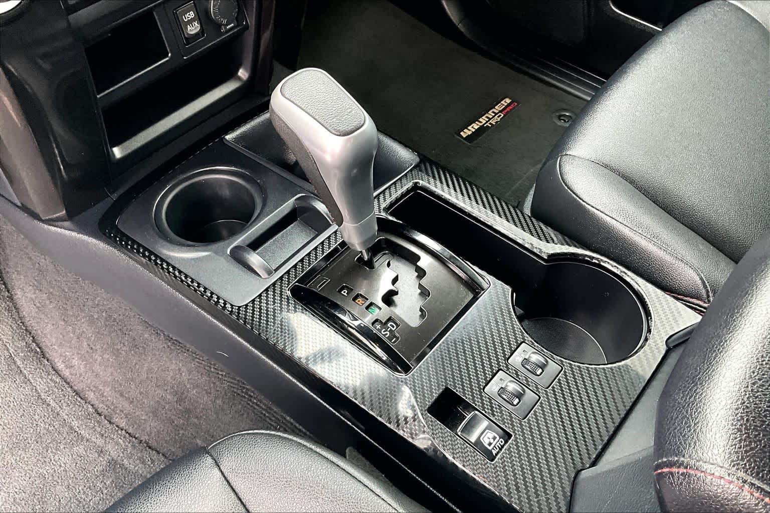 Thumbnail: 2019 Toyota 4Runner - 16