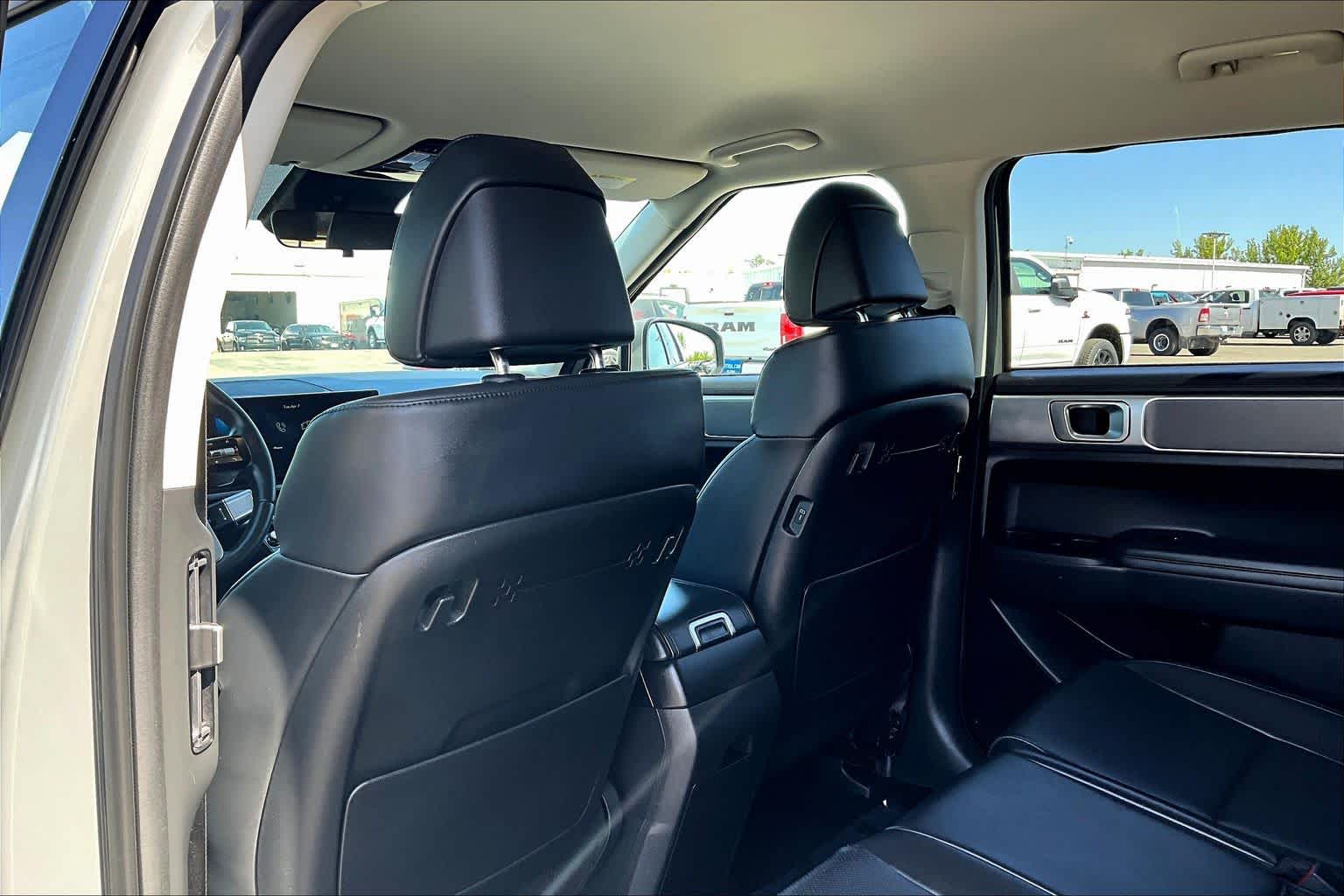 Thumbnail: 2024 Hyundai Santa Fe - 12