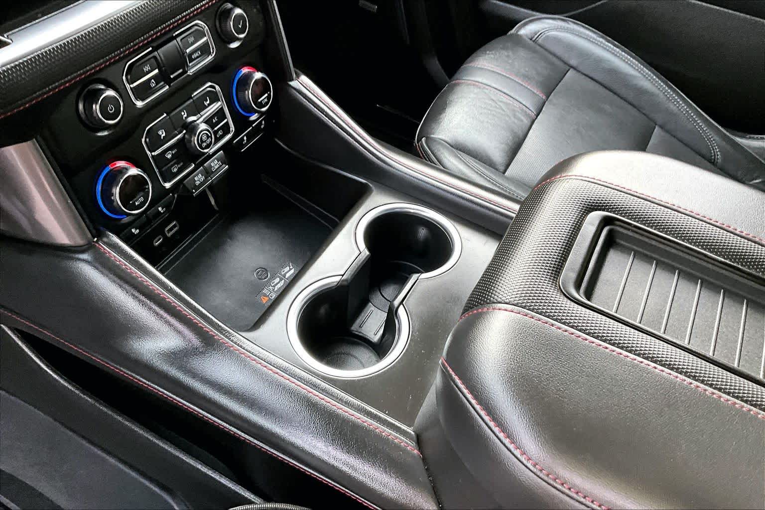 Thumbnail: 2021 Chevrolet Suburban - 16