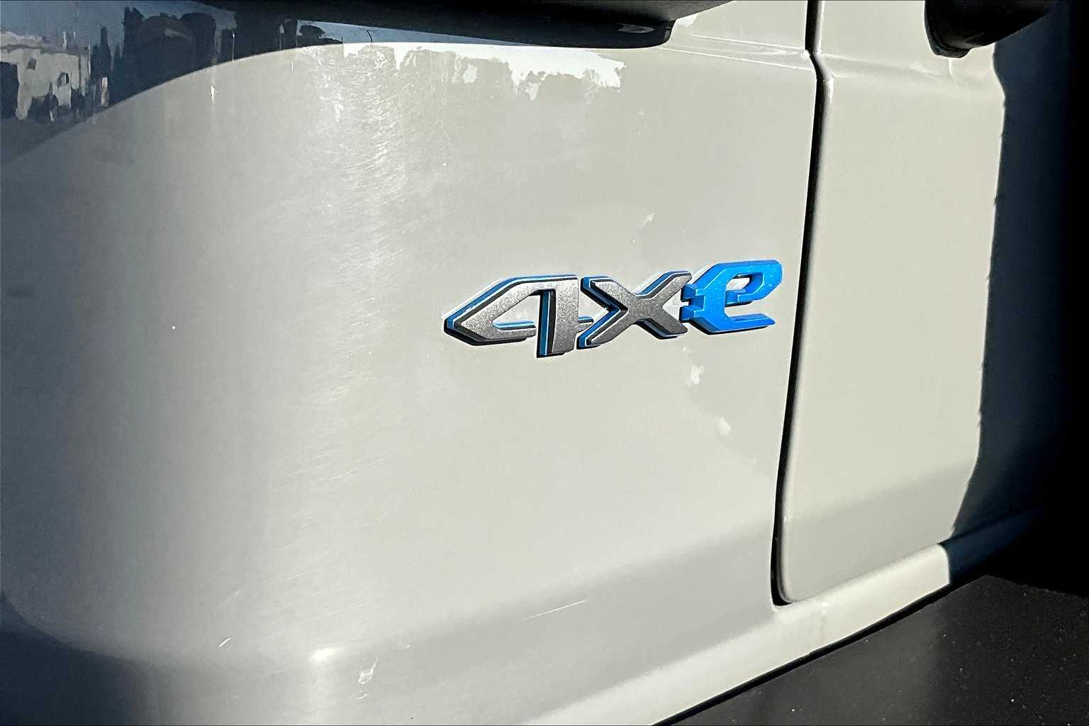 Thumbnail: 2023 Jeep Wrangler - 7