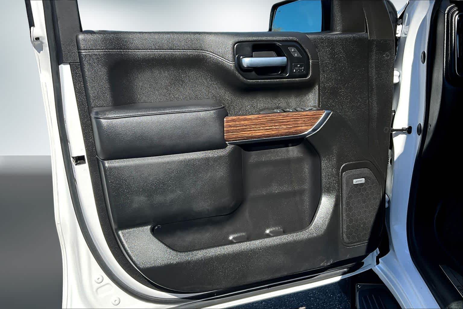 Thumbnail: 2021 Chevrolet Silverado 1500 - 26