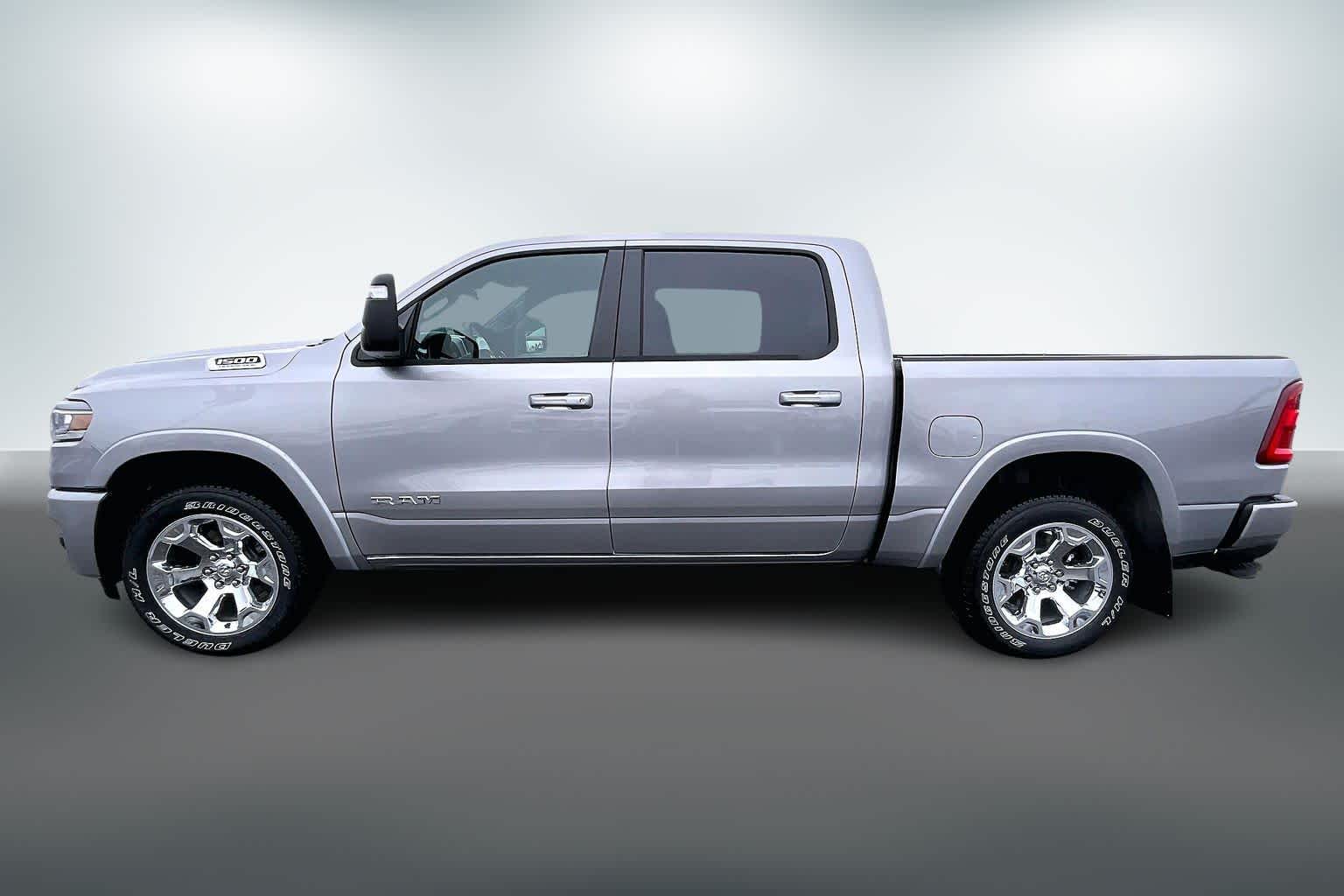 Thumbnail: 2026 RAM 1500 - 3