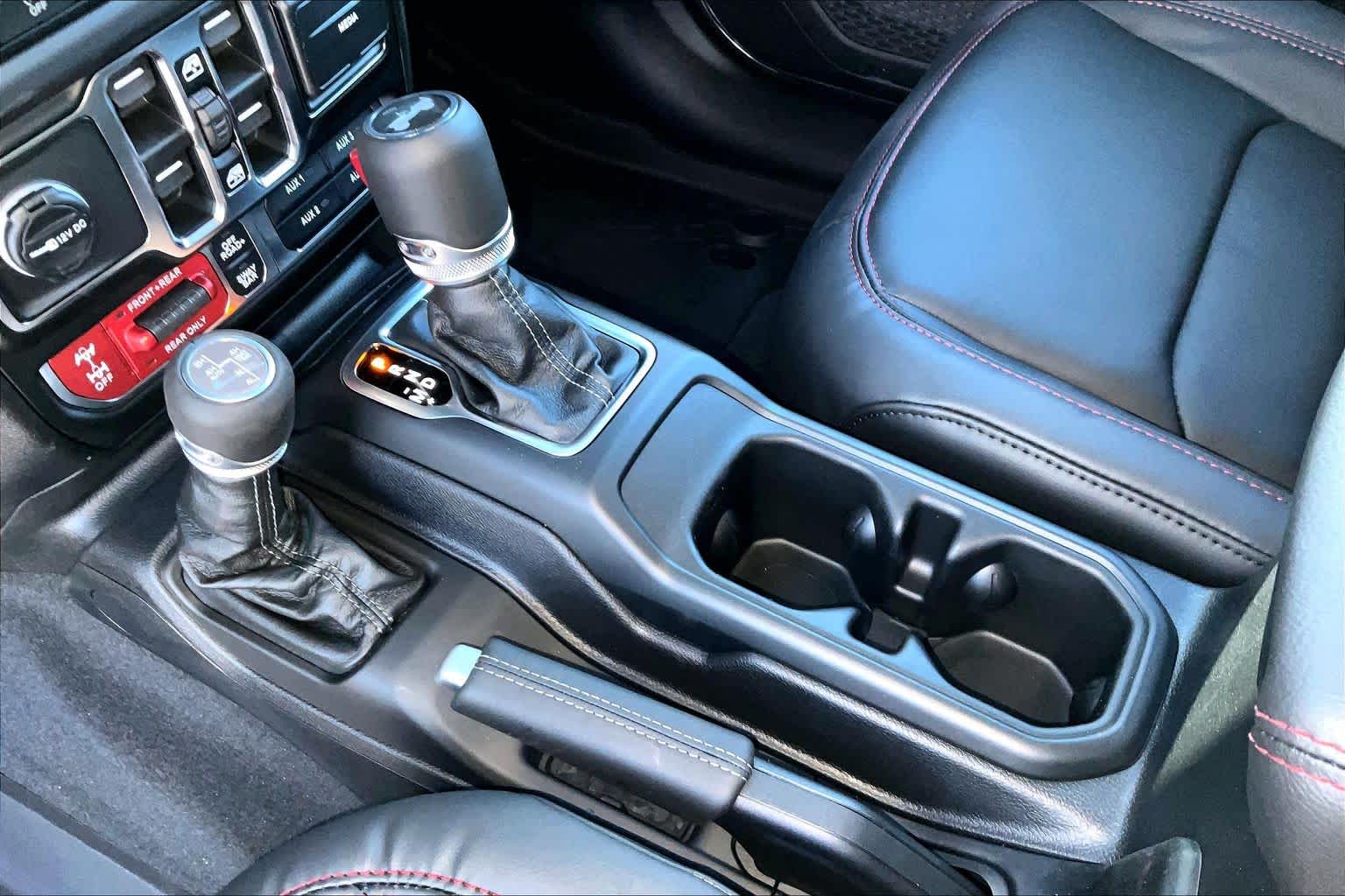 Thumbnail: 2026 Jeep Wrangler - 15
