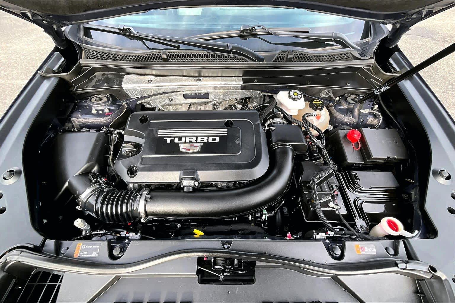 Thumbnail: 2024 Cadillac XT4 - 9