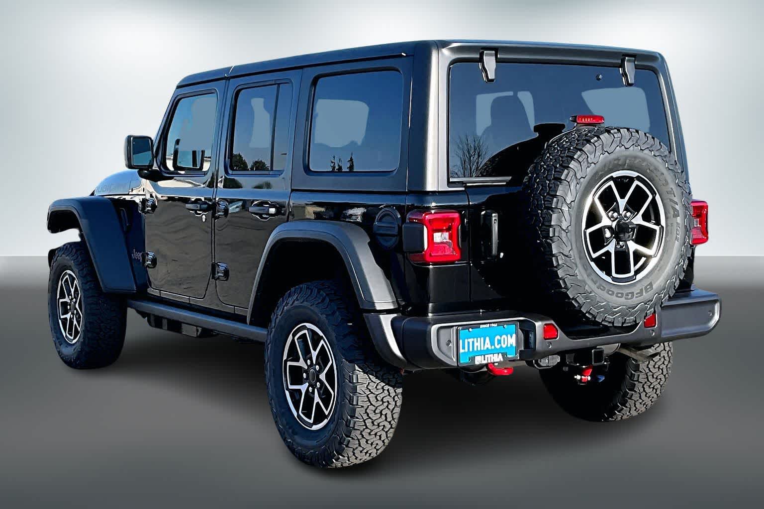 Thumbnail: 2026 Jeep Wrangler - 4