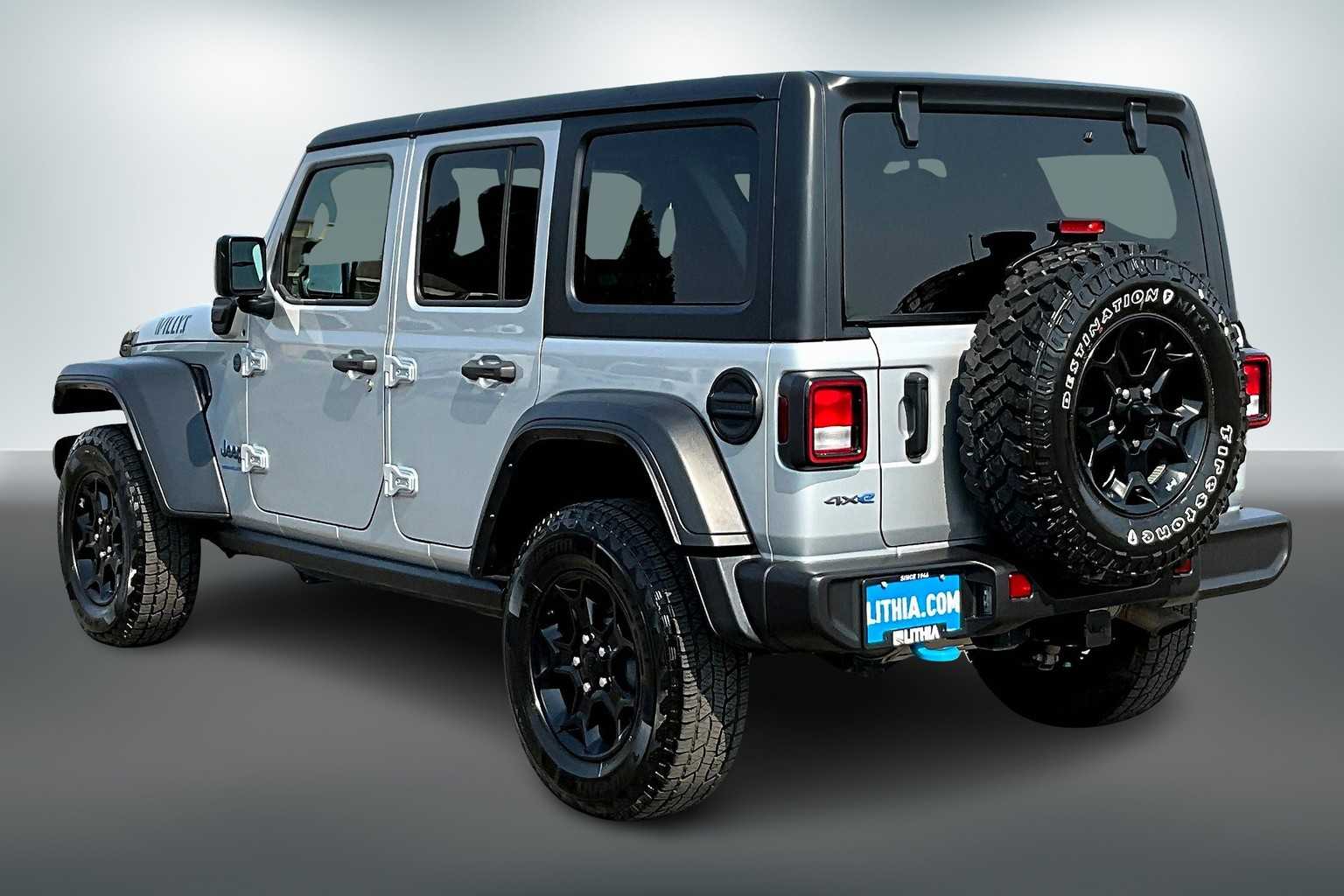 Thumbnail: 2023 Jeep Wrangler - 4