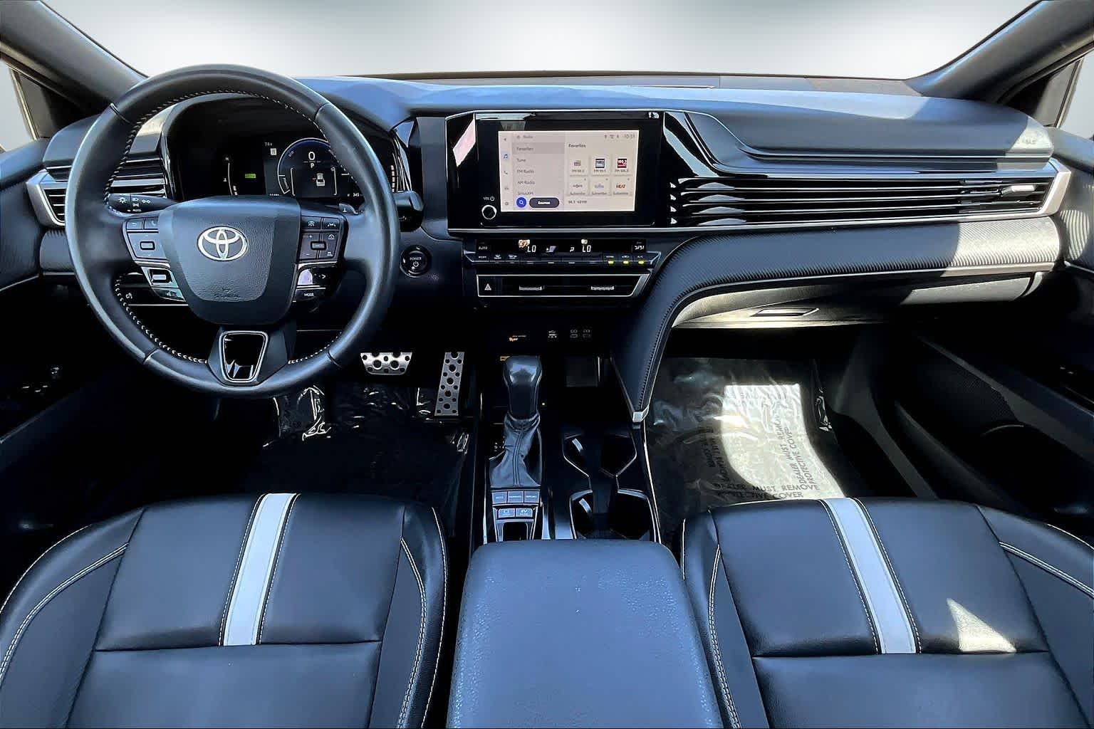 Thumbnail: 2025 Toyota Camry - 10