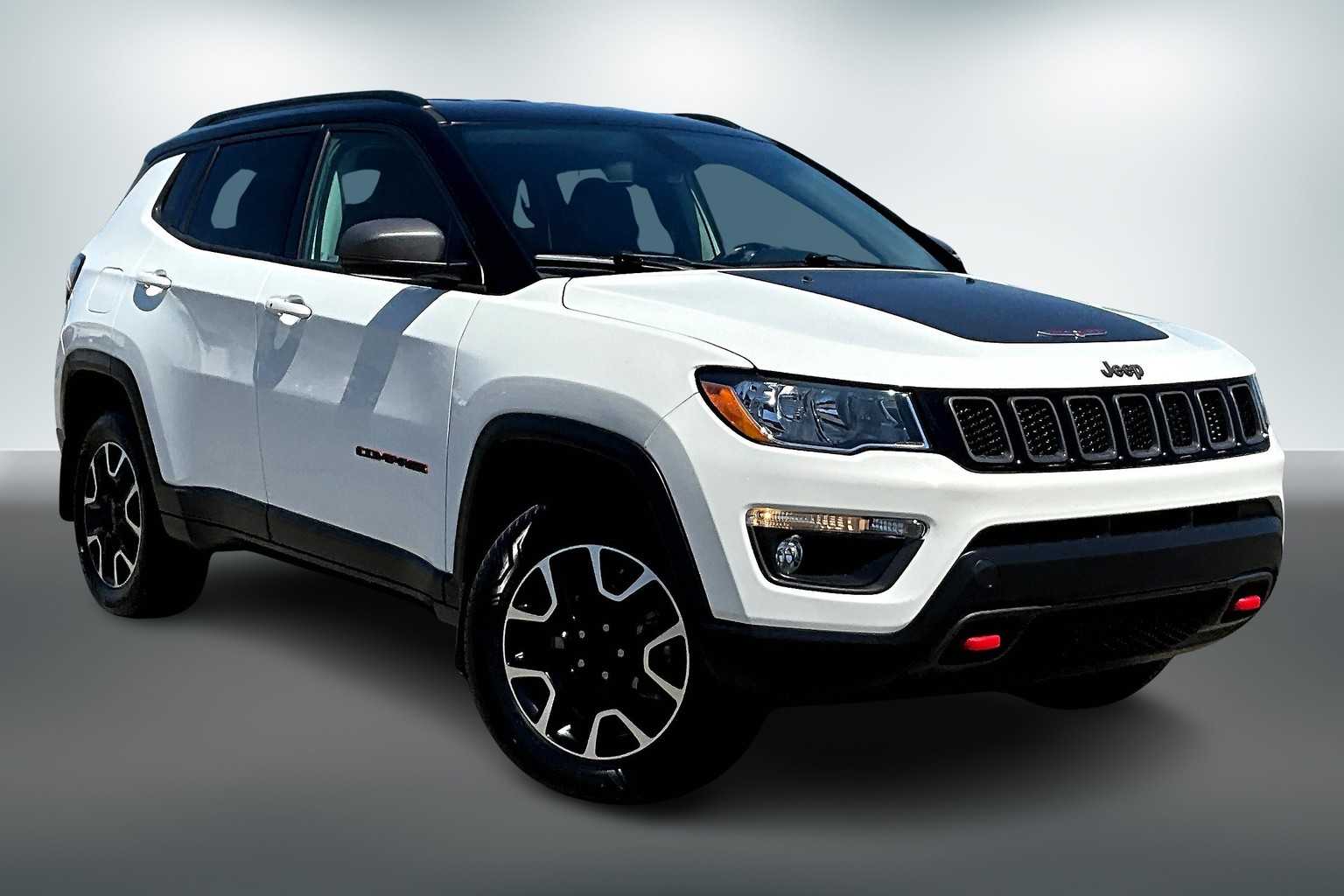 Thumbnail: 2020 Jeep Compass - 21