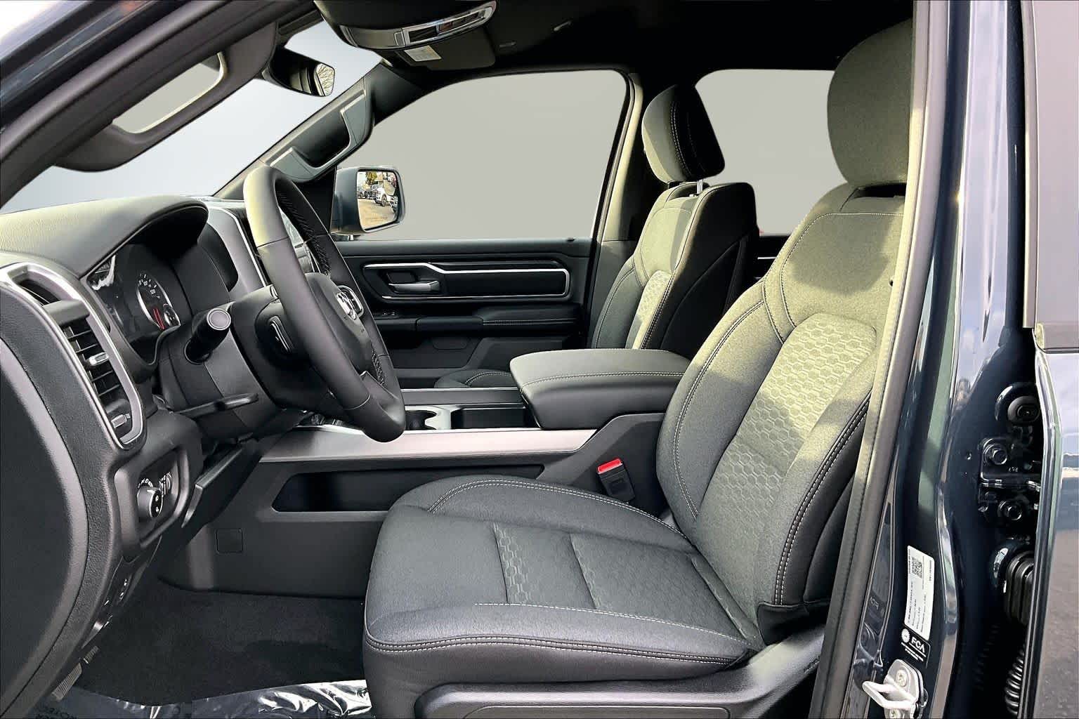 Thumbnail: 2026 RAM 1500 - 11