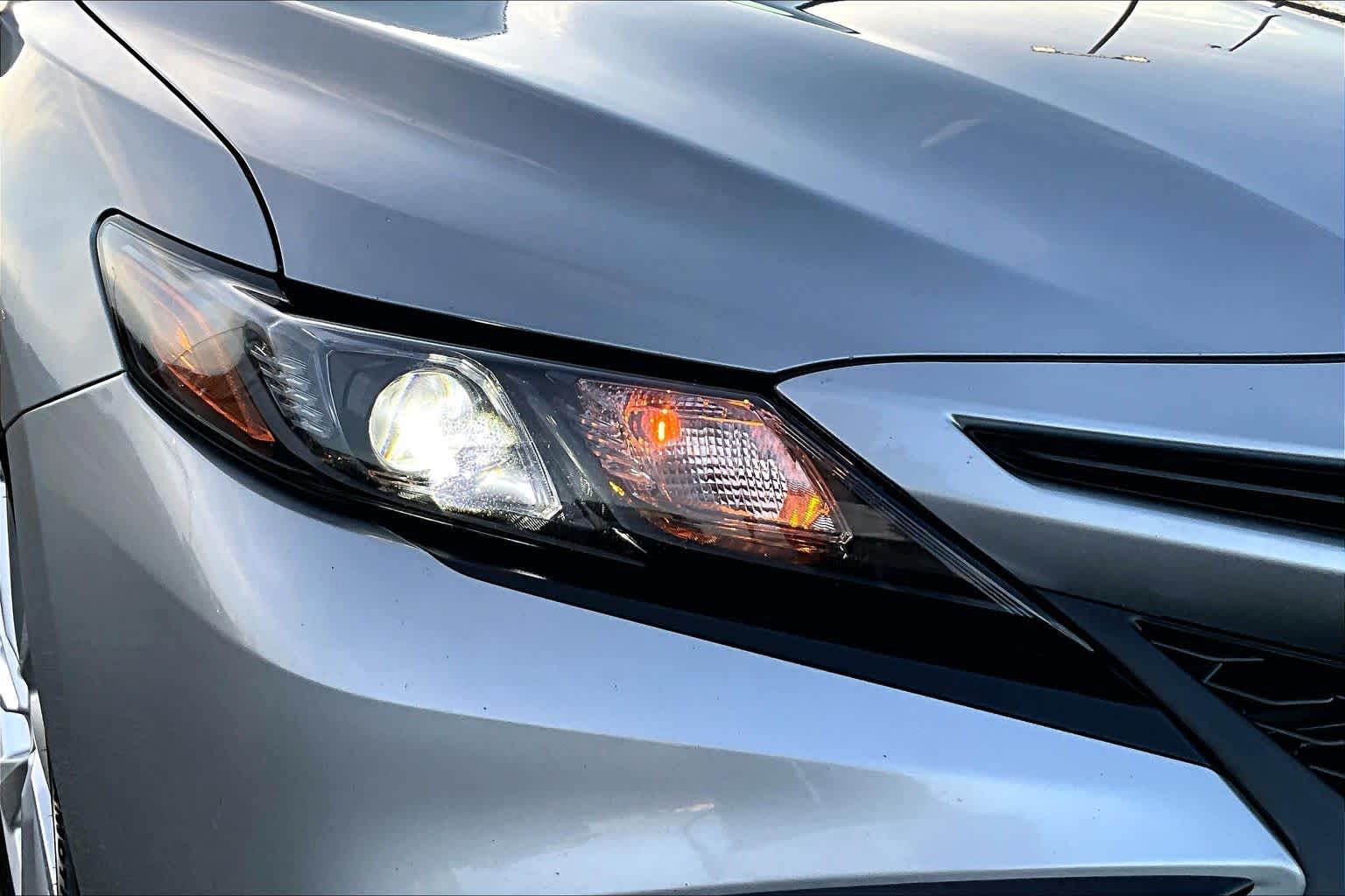 Thumbnail: 2023 Toyota Camry - 32