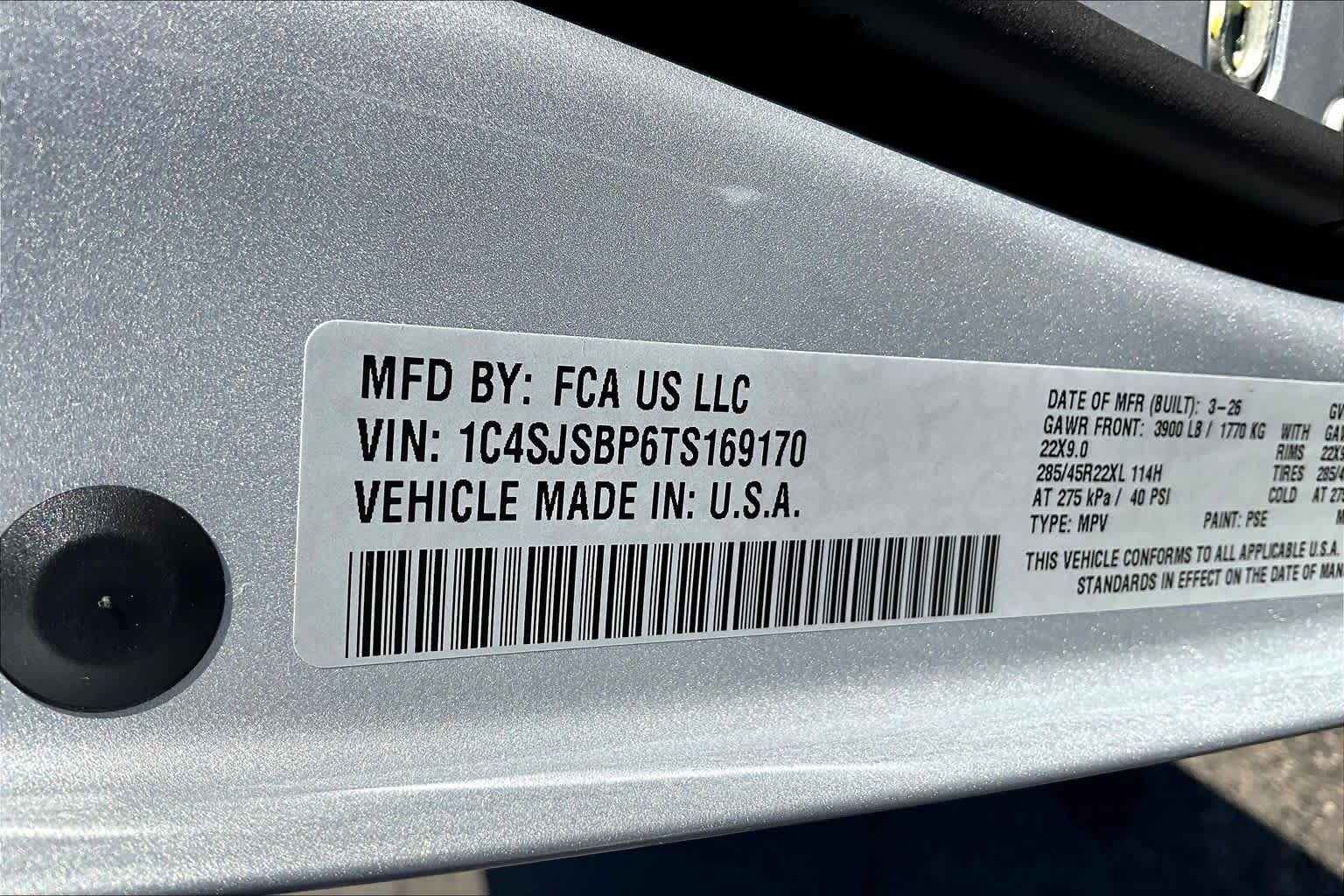 Thumbnail: 2026 Jeep Grand Wagoneer - 20