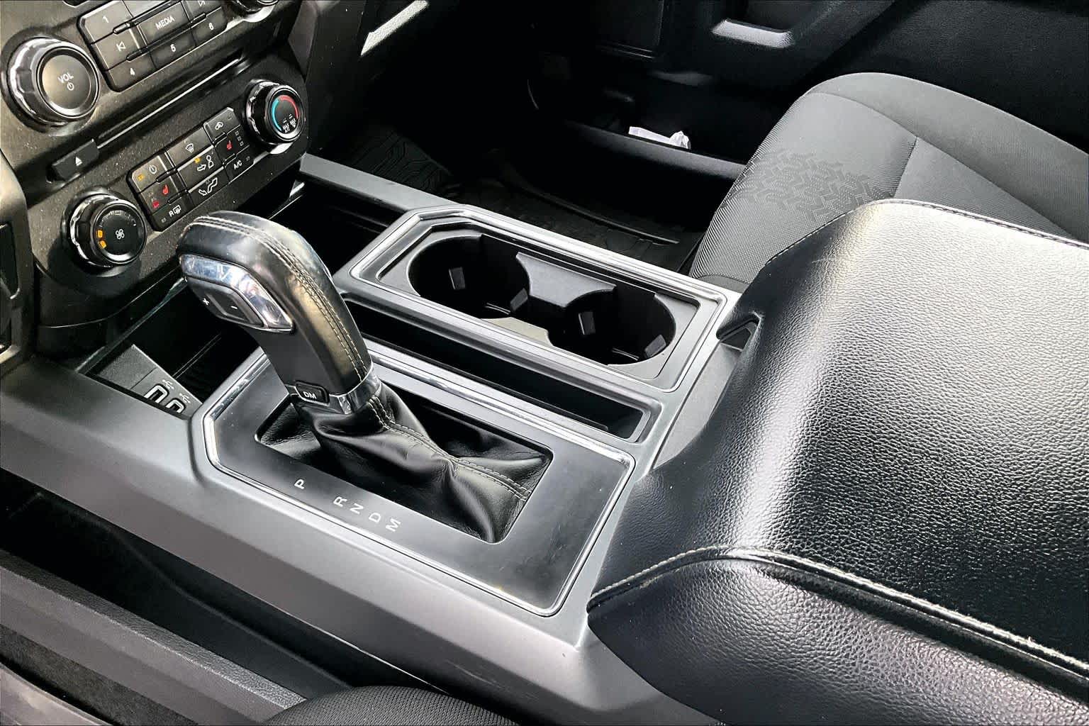 Thumbnail: 2018 Ford F-150 - 16