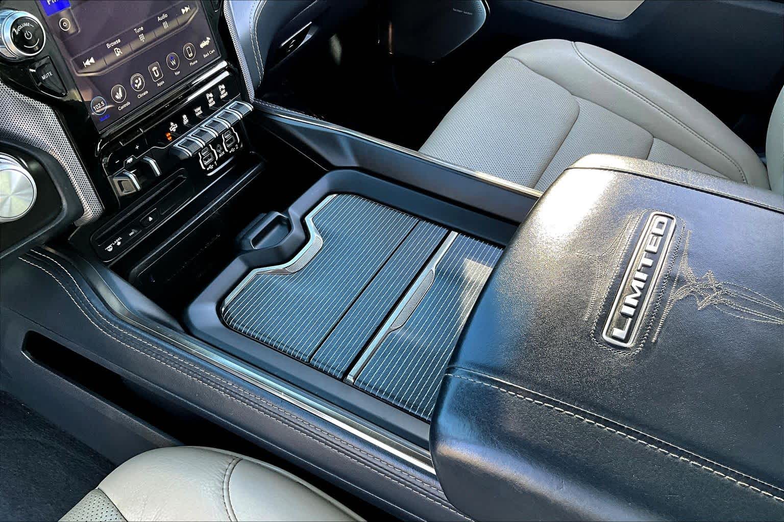 Thumbnail: 2019 RAM 1500 - 16