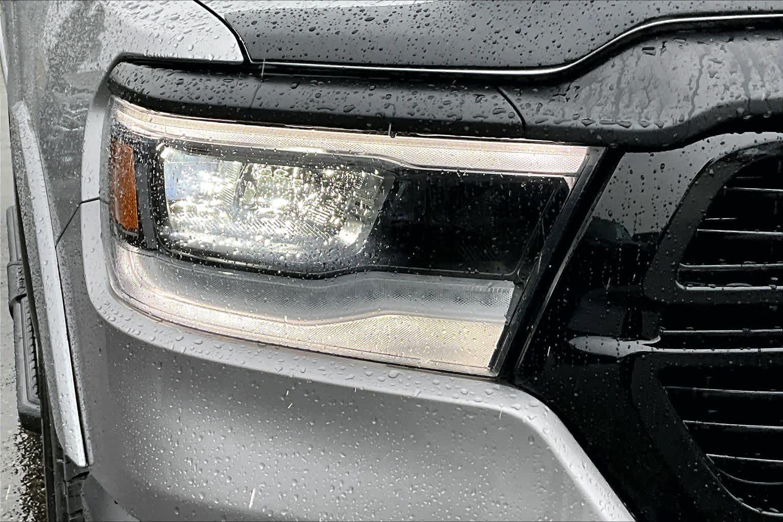 Thumbnail: 2024 RAM 1500 - 32