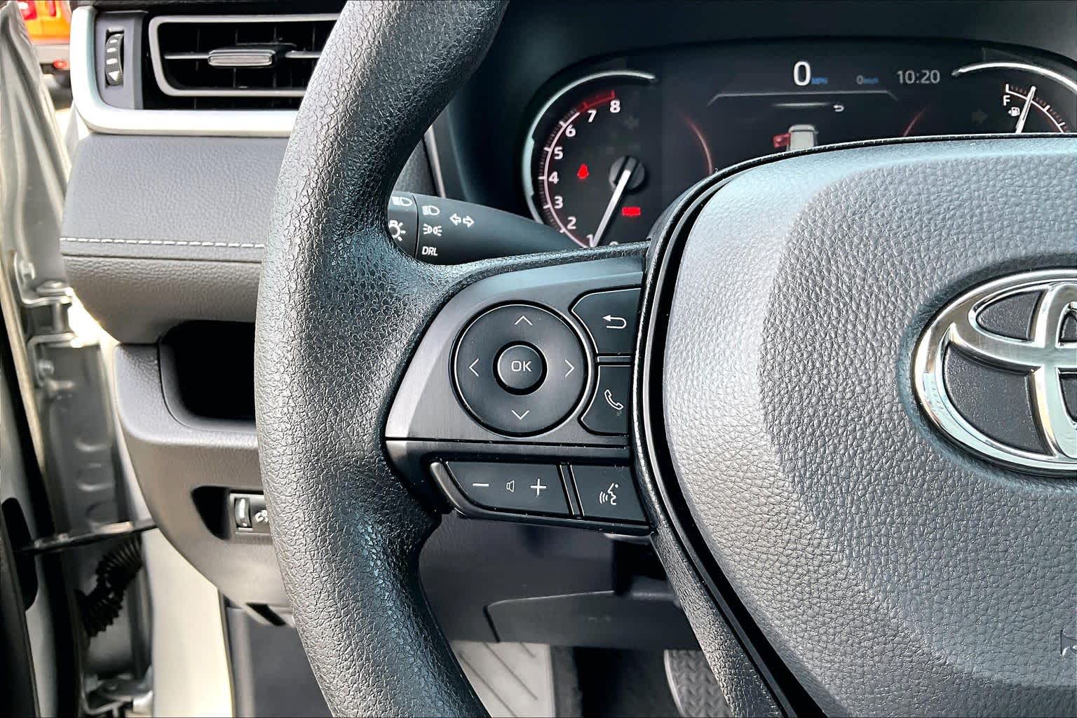 Thumbnail: 2025 Toyota RAV4 - 24