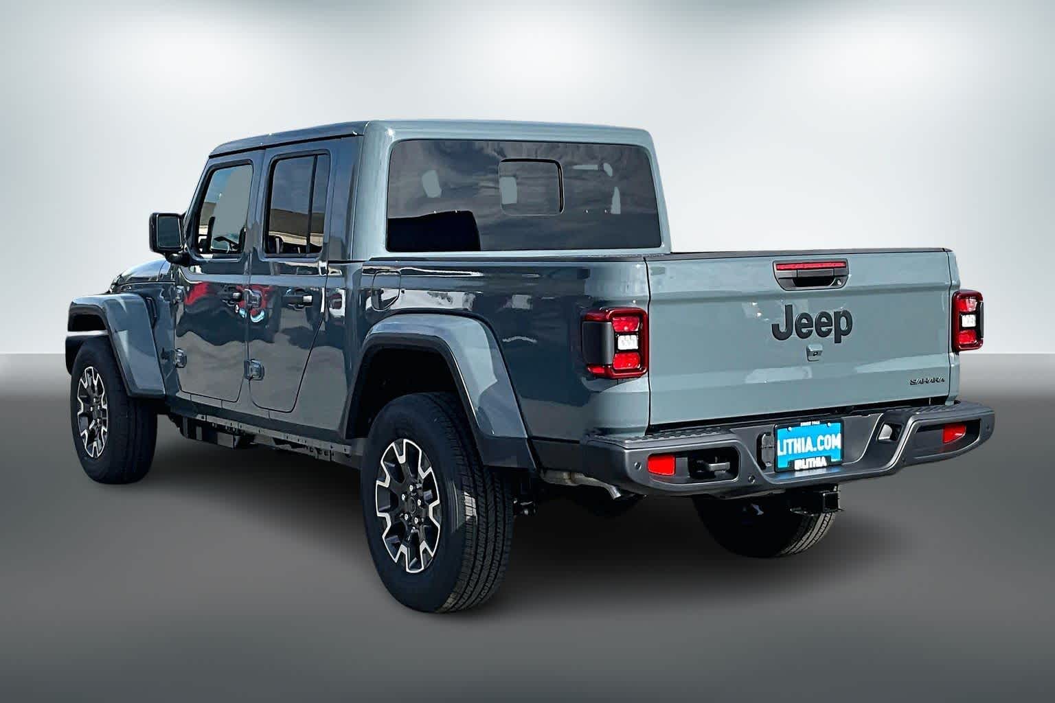 Thumbnail: 2026 Jeep Gladiator - 4