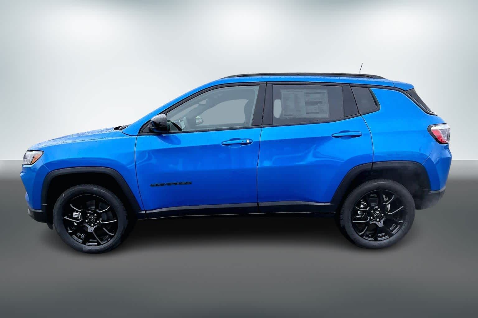 Thumbnail: 2026 Jeep Compass - 3