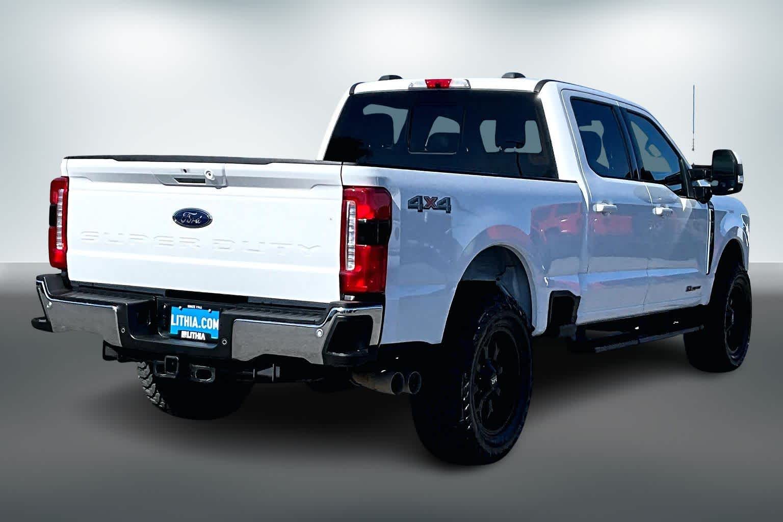 Thumbnail: 2023 Ford Econoline - 21