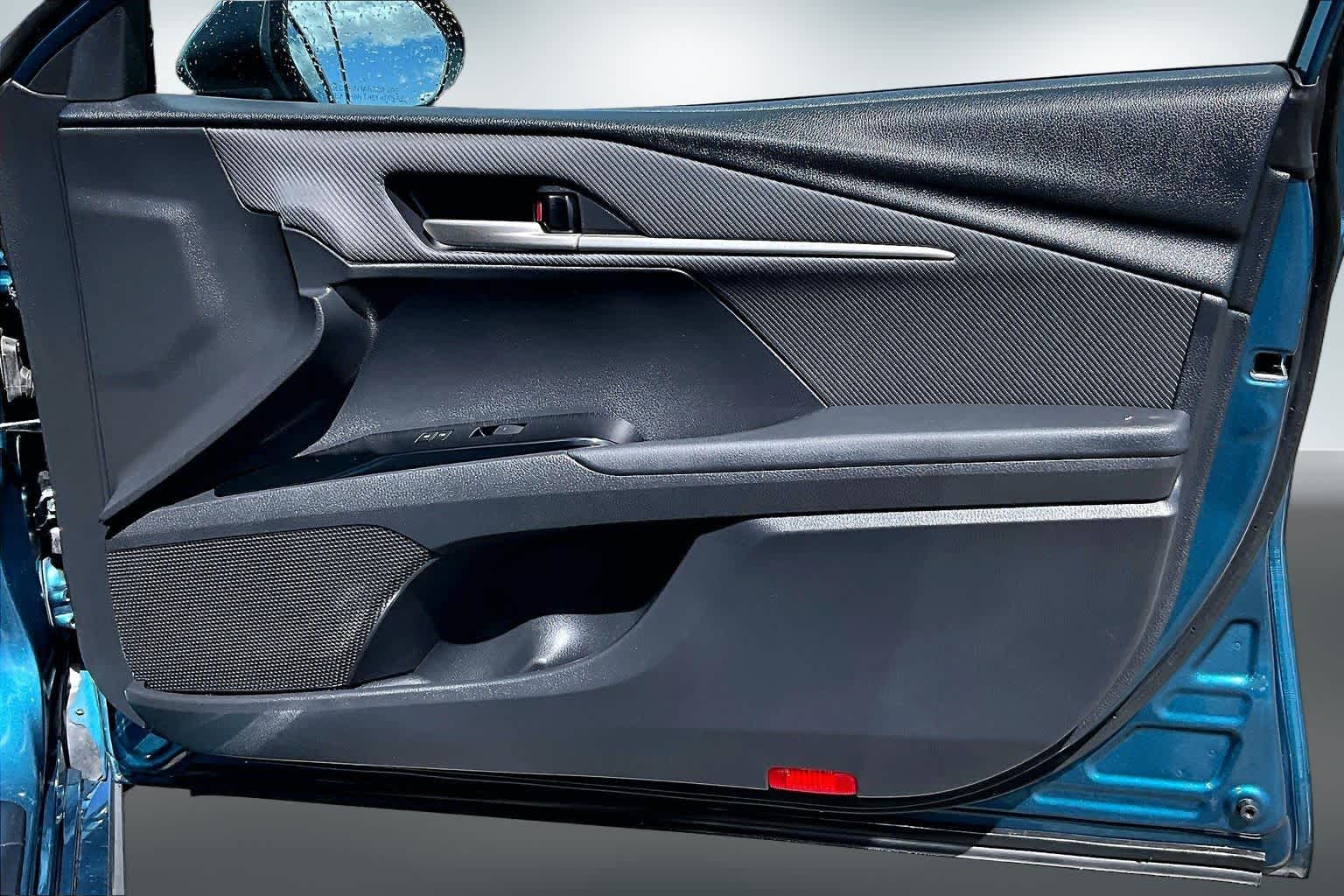 Thumbnail: 2025 Toyota Camry - 28