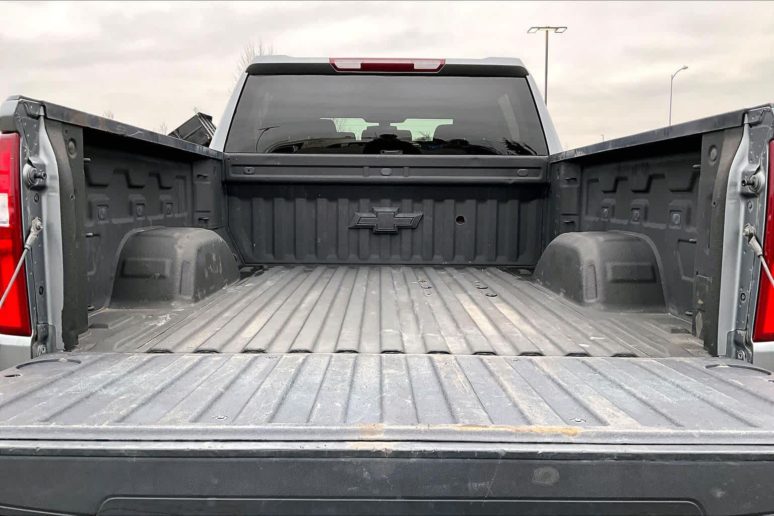 Thumbnail: 2021 Chevrolet Silverado 1500 - 18