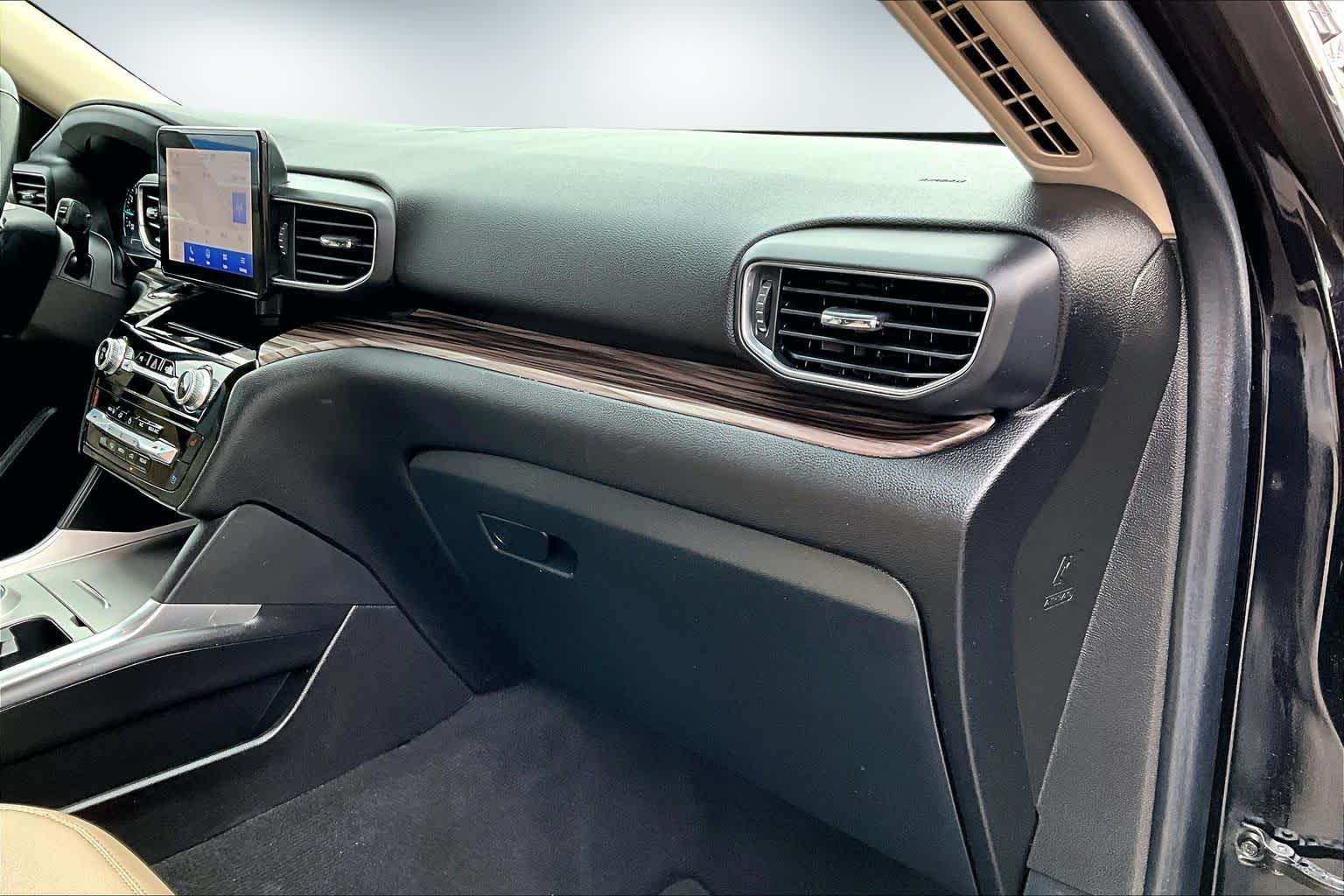 Thumbnail: 2023 Ford Explorer - 23