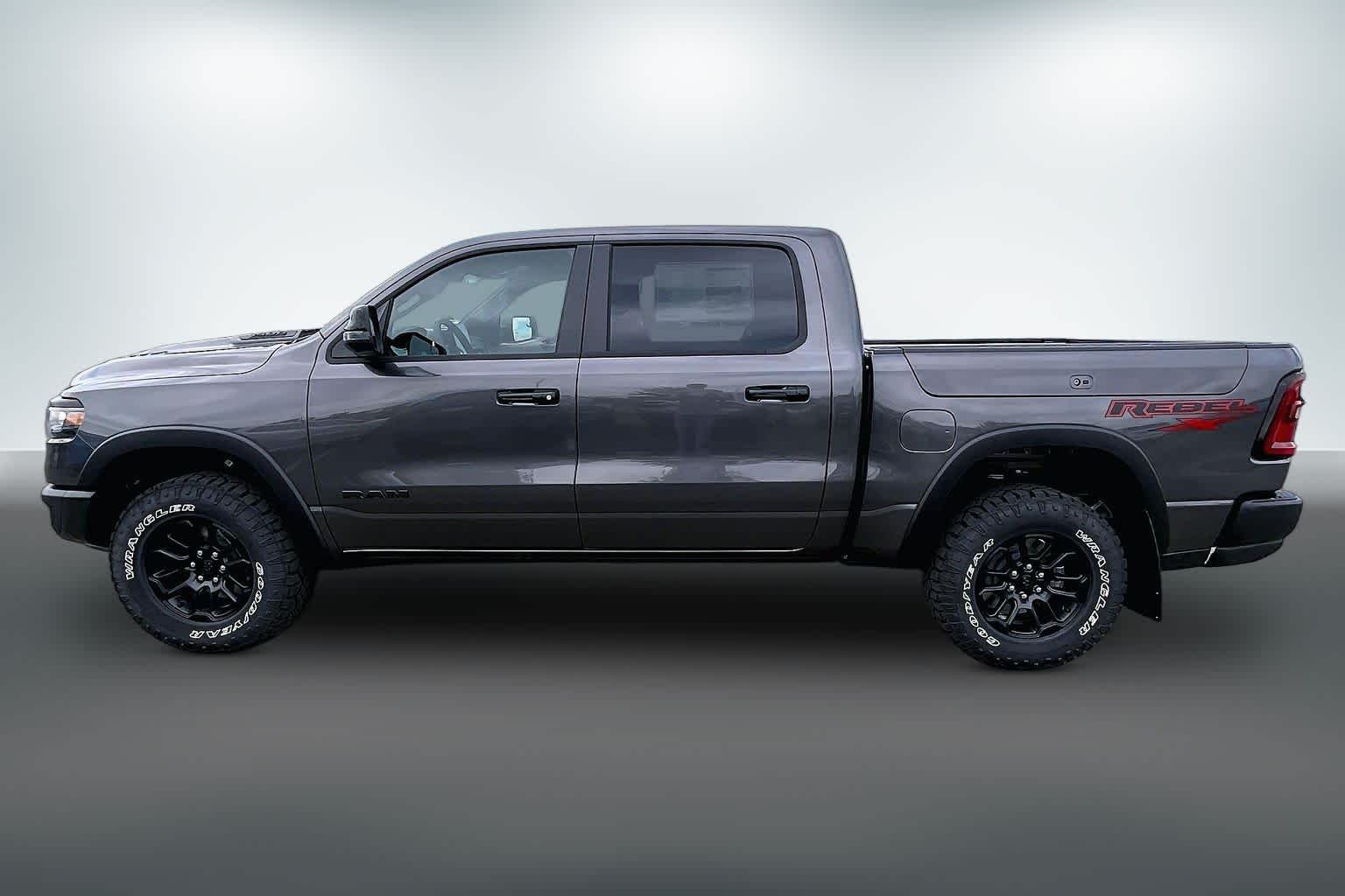 Thumbnail: 2026 RAM 1500 - 3