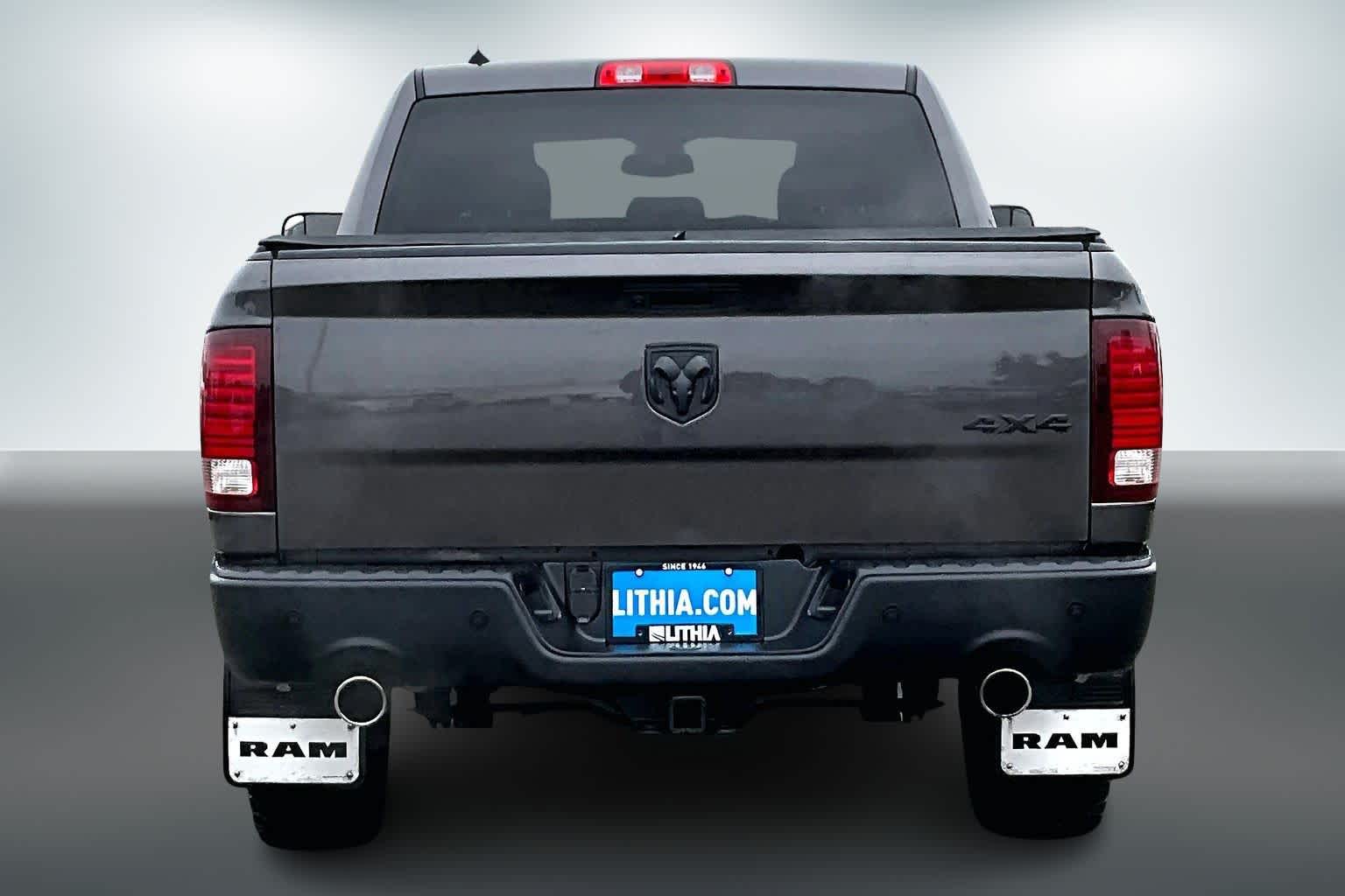 Thumbnail: 2021 RAM 1500 Classic - 5