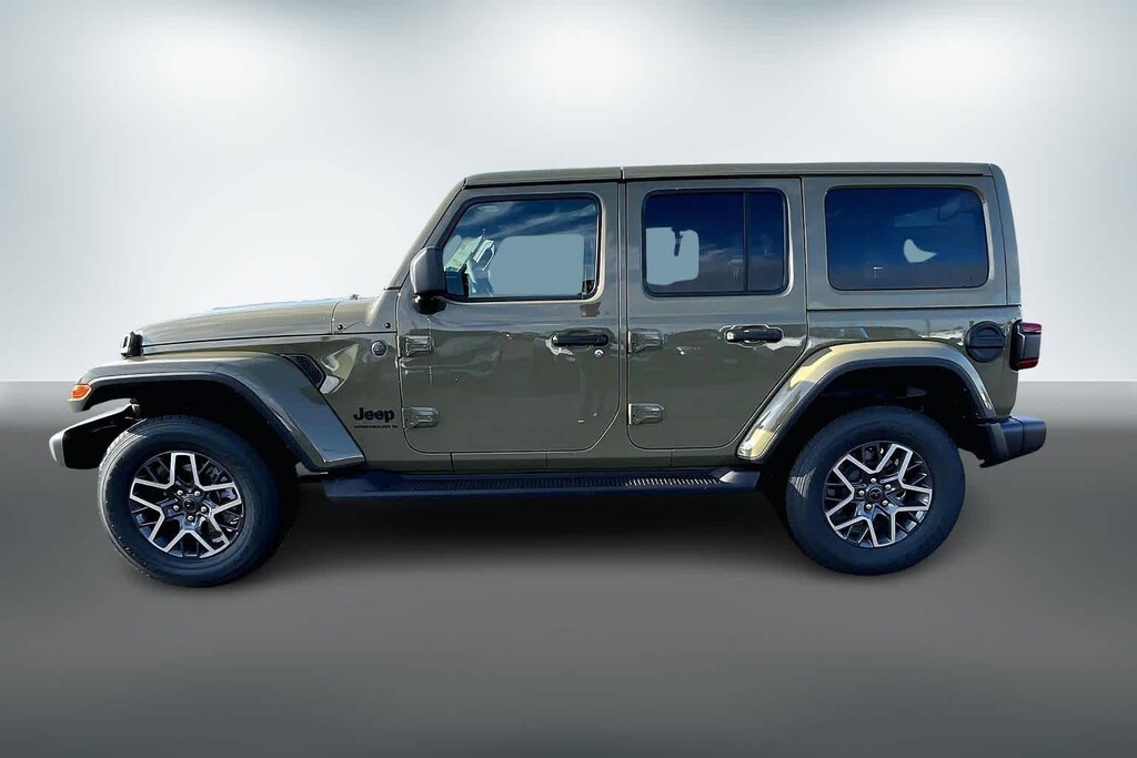 New 2026 Jeep Wrangler 4-DOOR SAHARA Sport Utility