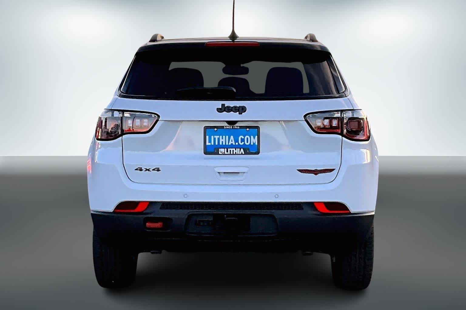 Thumbnail: 2026 Jeep Compass - 5