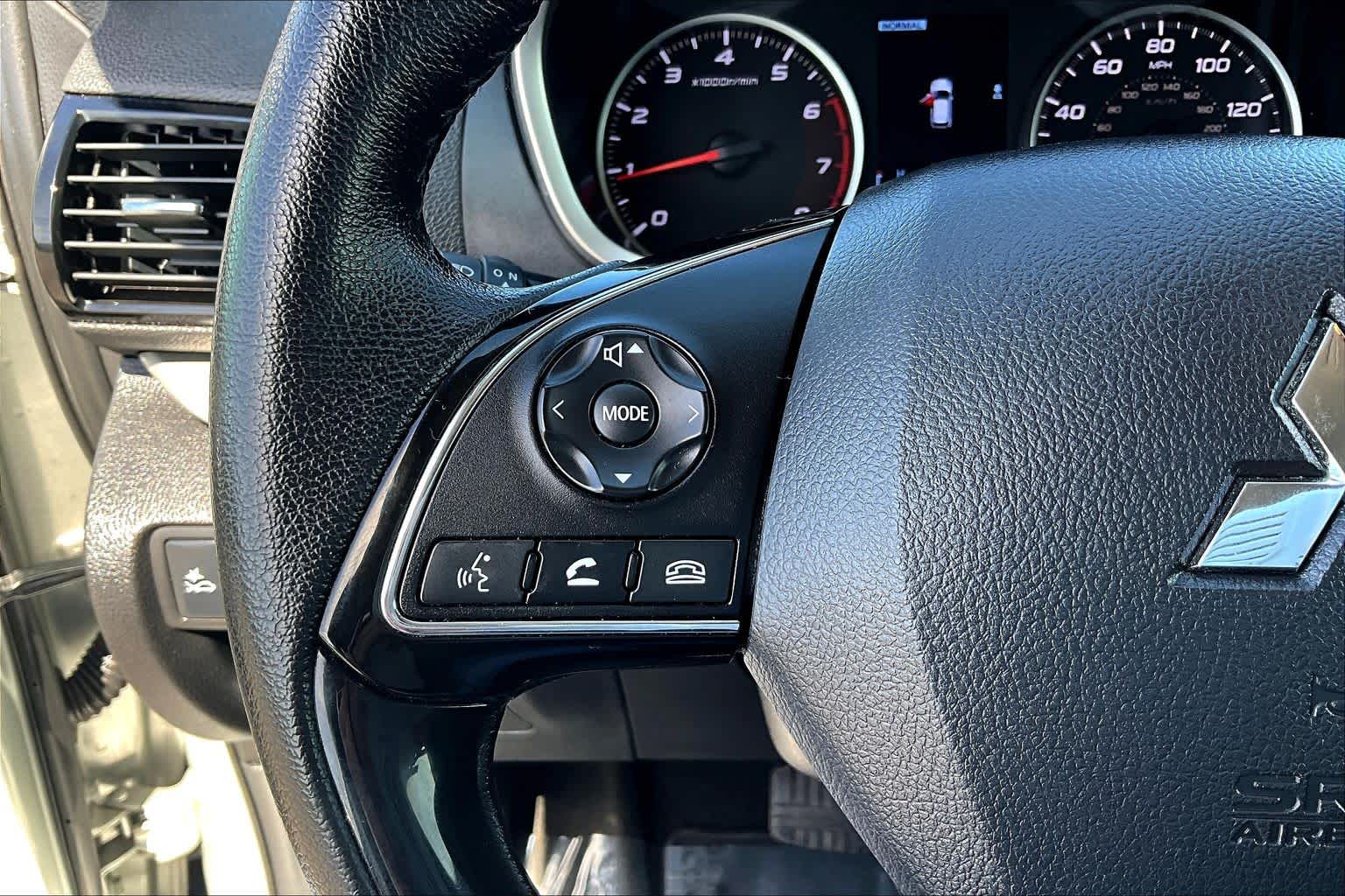 Thumbnail: 2024 Mitsubishi Eclipse Cross - 24