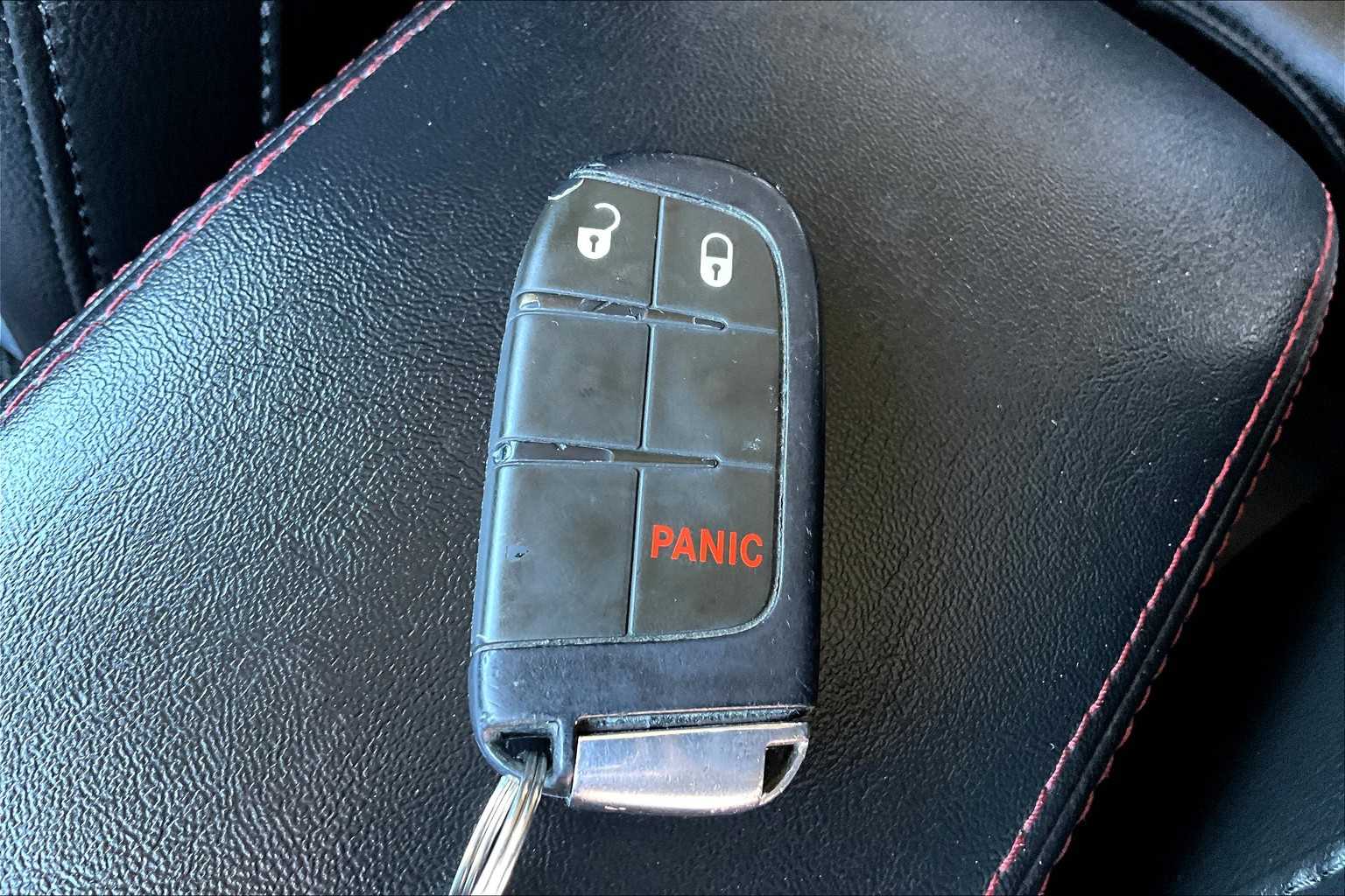 Thumbnail: 2020 Jeep Compass - 19