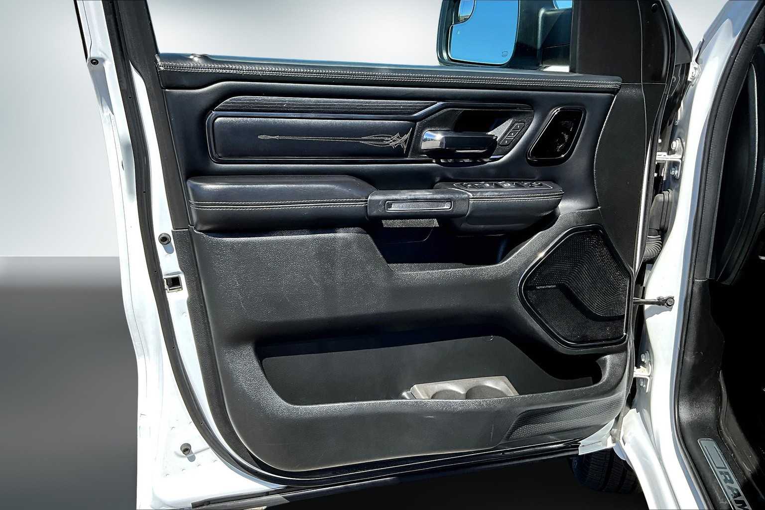 Thumbnail: 2023 RAM 1500 - 27