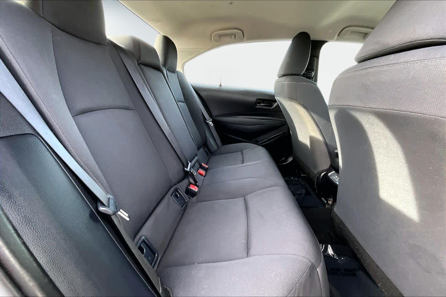 Thumbnail: 2025 Toyota Corolla - 30