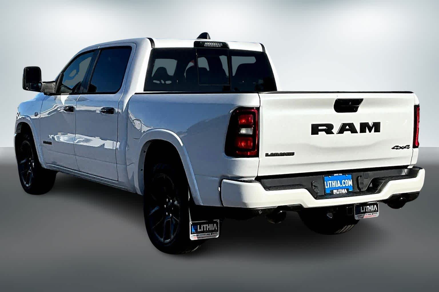 Thumbnail: 2026 RAM 1500 - 4