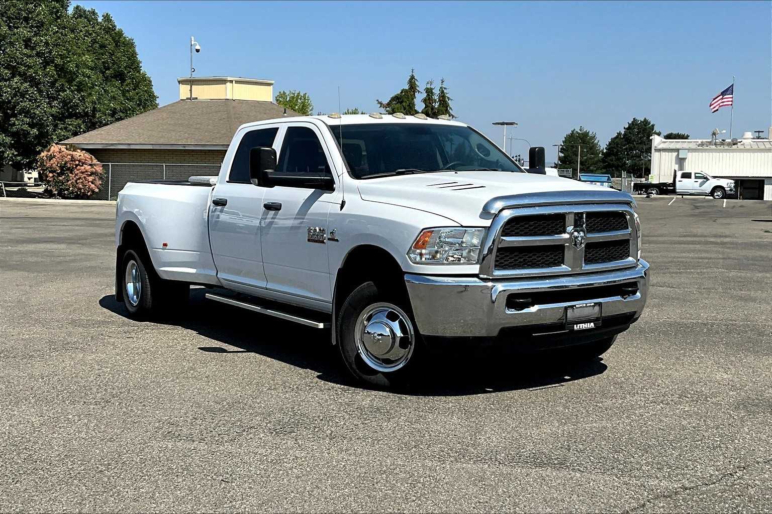 Thumbnail: 2016 RAM 3500 - 7