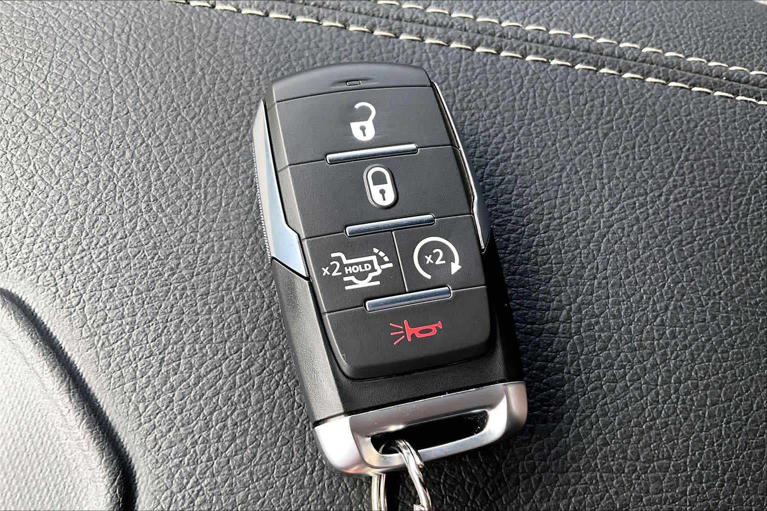 Thumbnail: 2026 RAM 1500 - 19