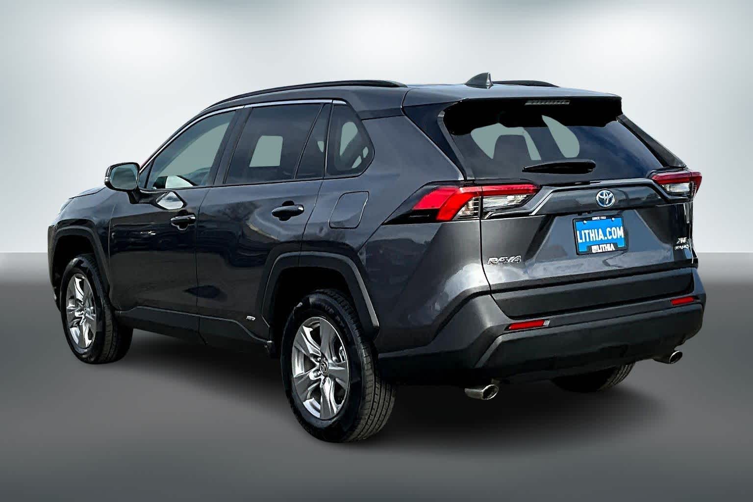 Thumbnail: 2024 Toyota RAV4 - 4