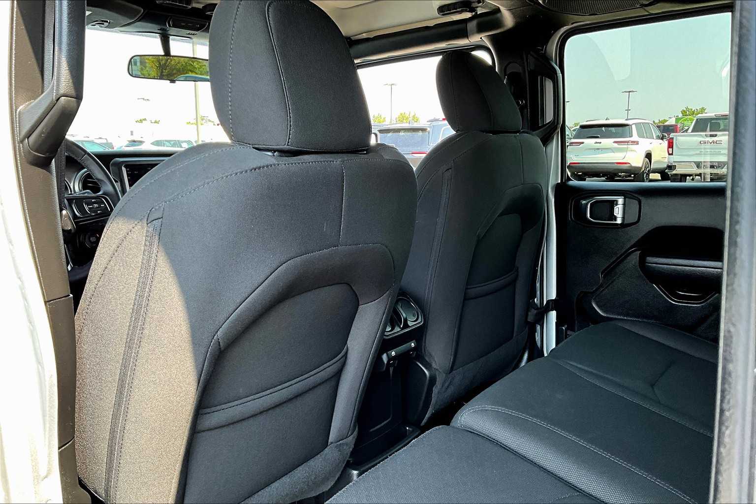 Thumbnail: 2023 Jeep Wrangler - 12