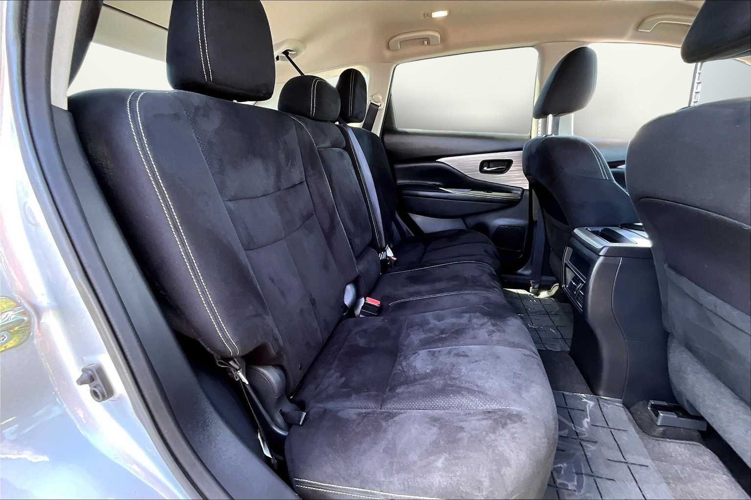 Thumbnail: 2017 Nissan Murano - 30