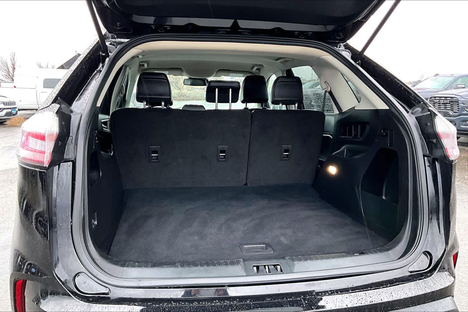 Thumbnail: 2024 Ford Edge - 18