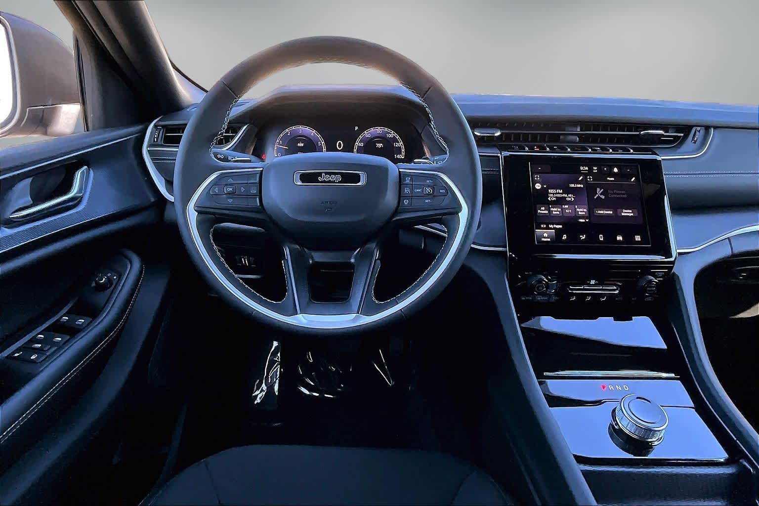 Thumbnail: 2026 Jeep Grand Cherokee - 14