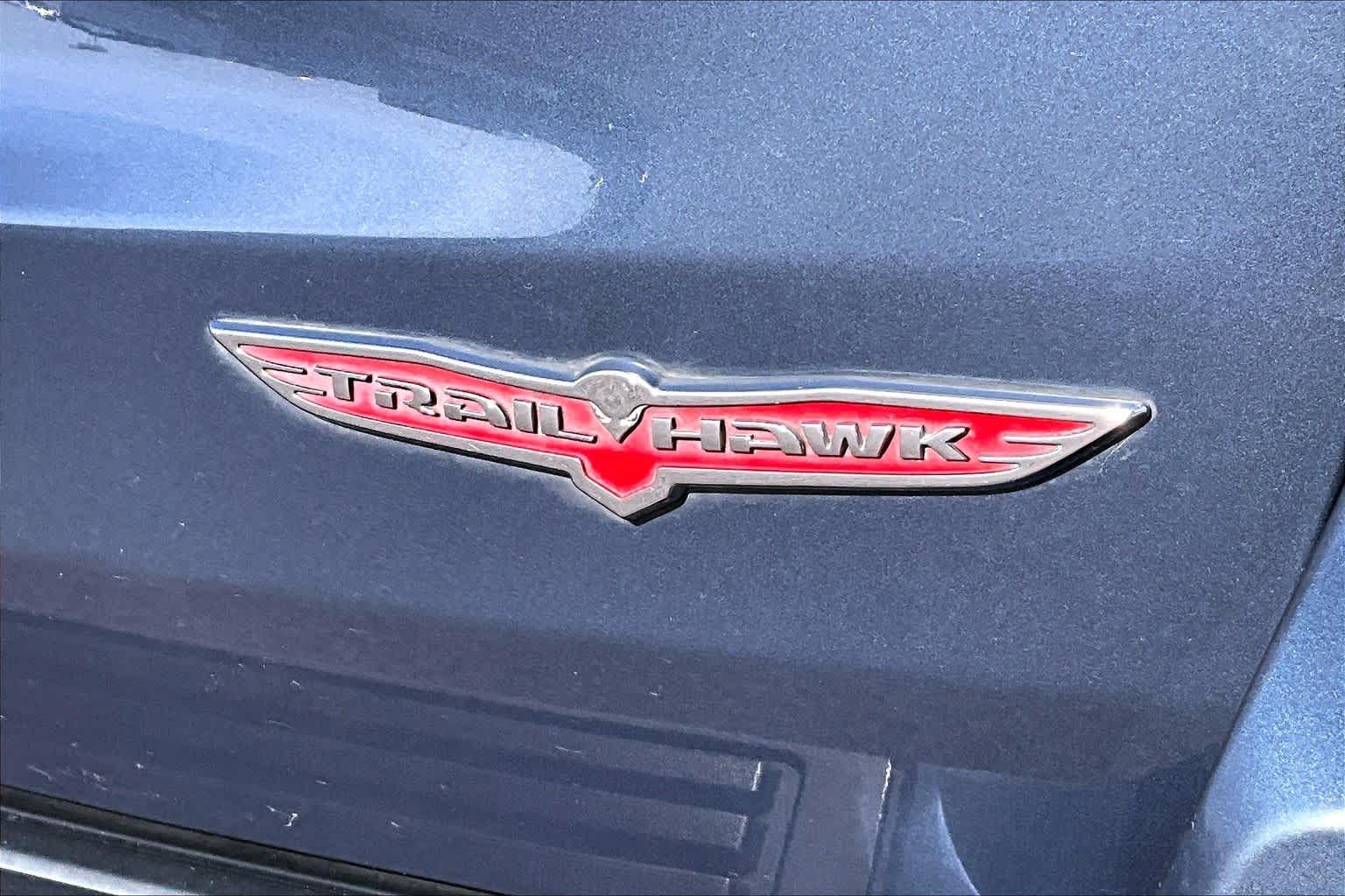 Thumbnail: 2020 Jeep Grand Cherokee - 7