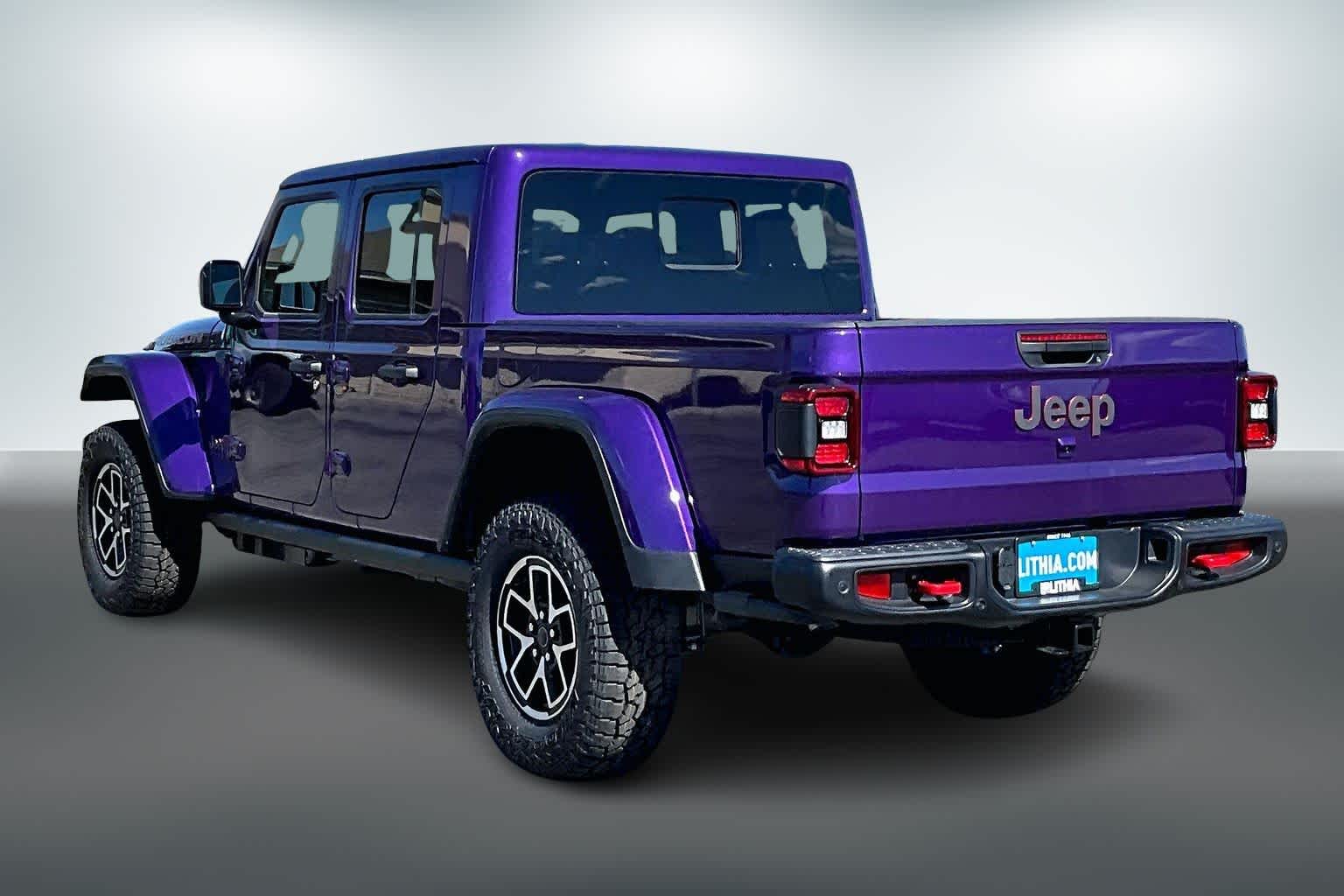 Thumbnail: 2026 Jeep Gladiator - 3